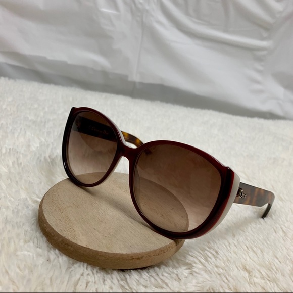 Dior Accessories - Dior tortoise shell sunglasses